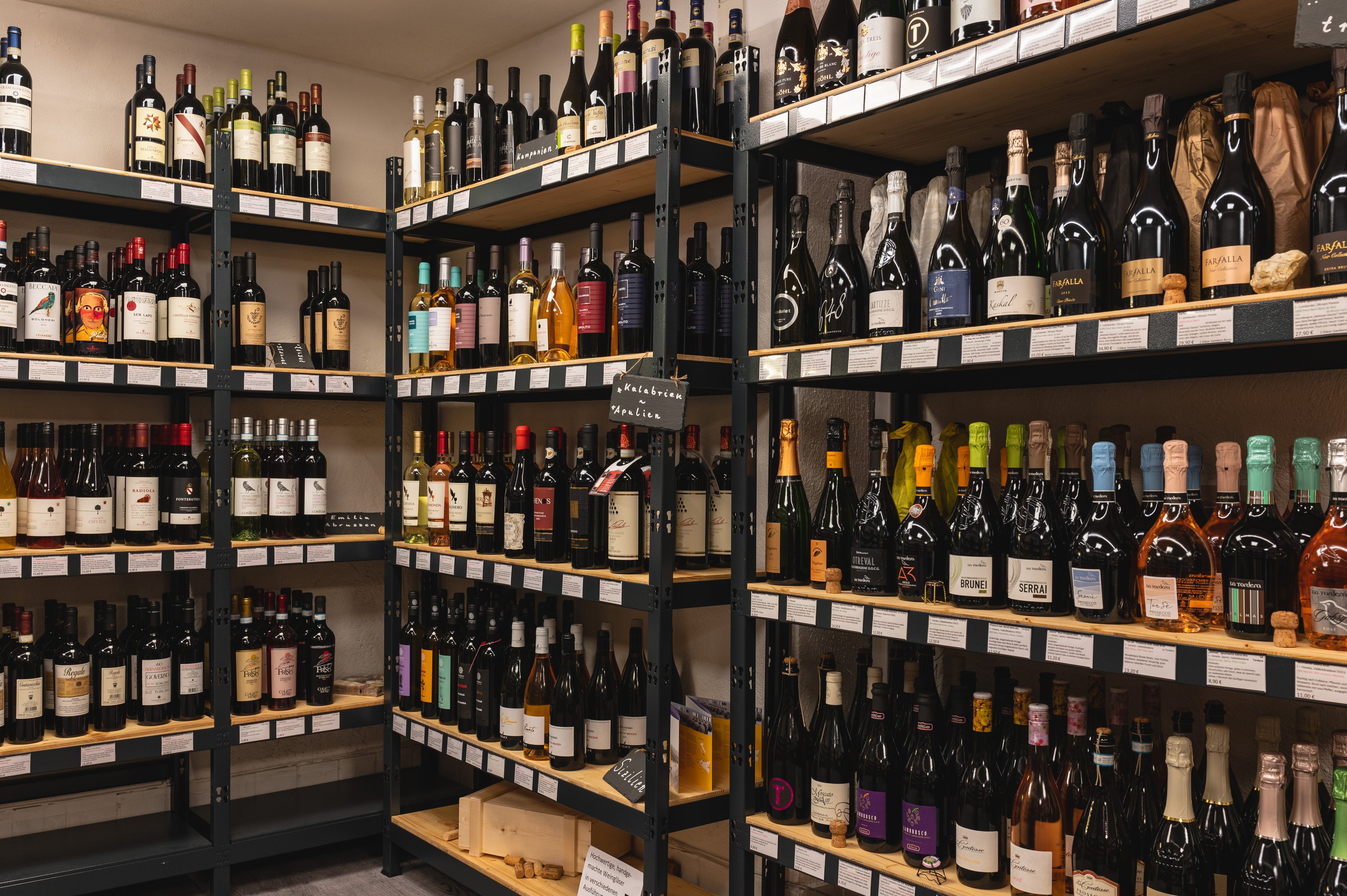 Buy Amarone, Lugana, Vino Nobile